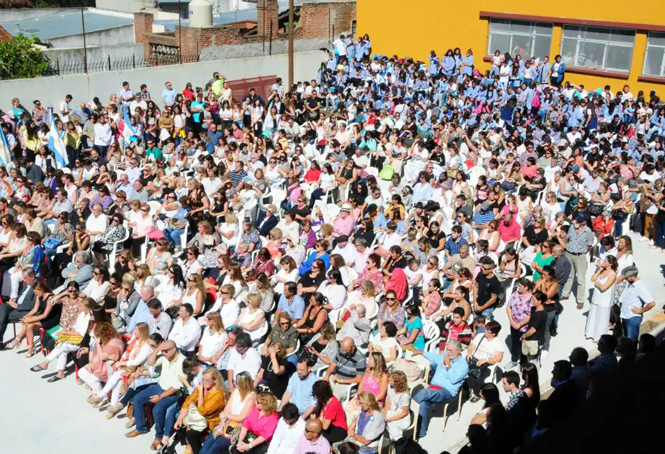 Las mejores imágenes de la inauguración del Polivalente