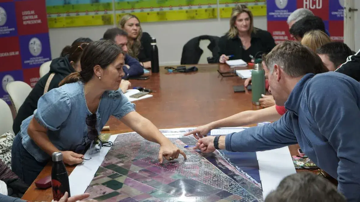 Vecinos explicaron problemas hídricos de sus barrios a concejales