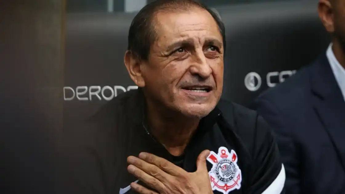 Ramón Díaz fue despedido de Corinthians