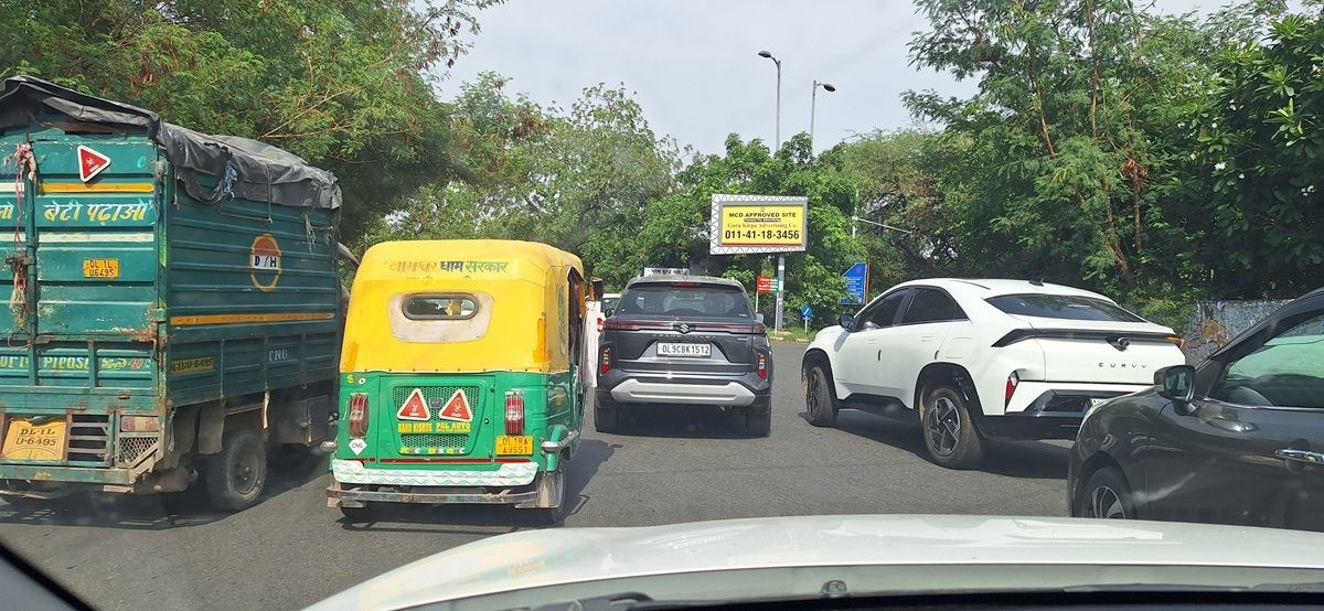El tránsito caótico de Nueva Delhi.