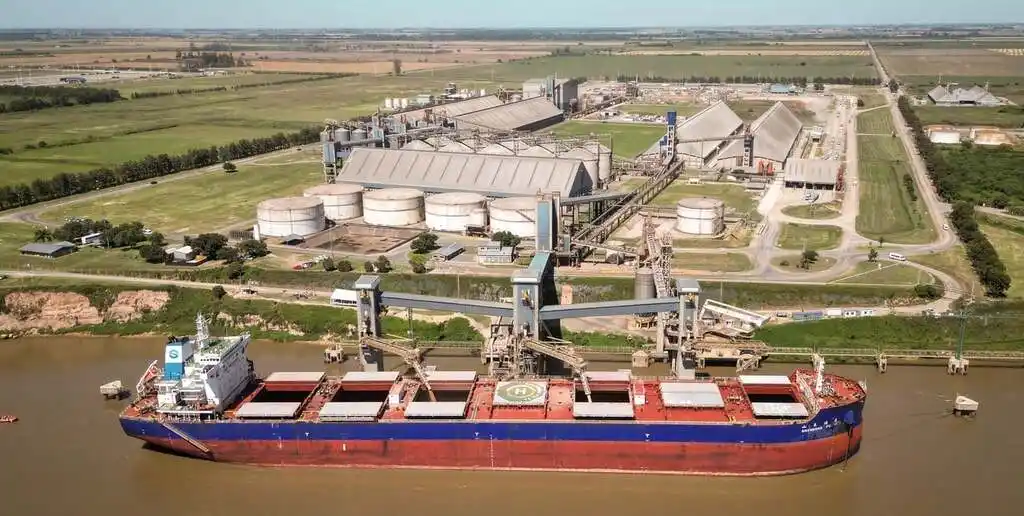 Impulso exportador: los puertos argentinos alcanzaron niveles históricos de despachos en 2025.