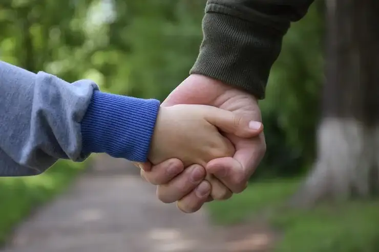 Cayó un 80% la cantidad de aspirantes a adoptar en Argentina en menos de una década
