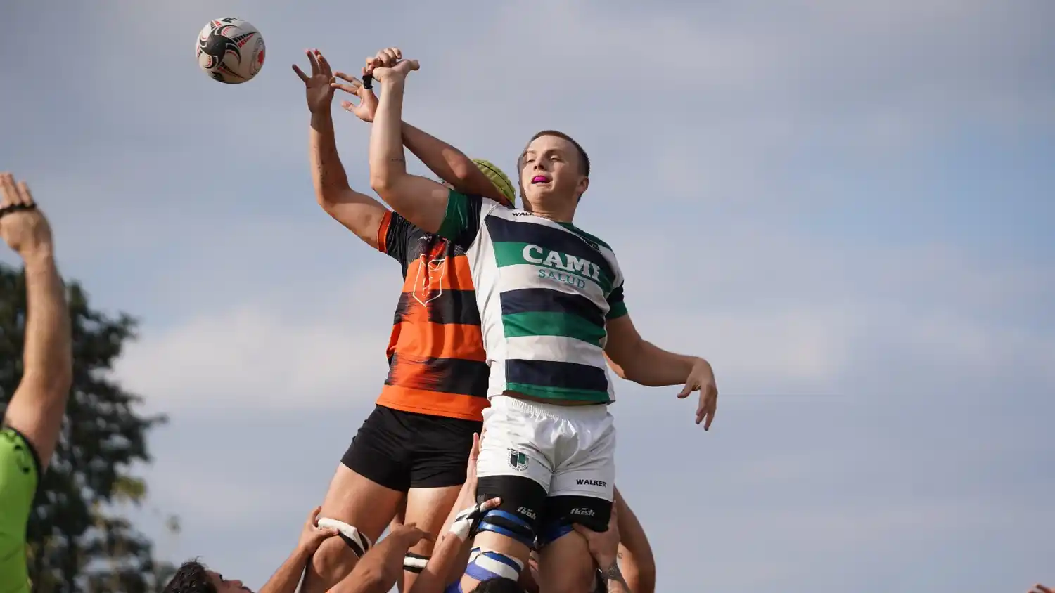 Los Charabones no pudieron ante Aeroclub