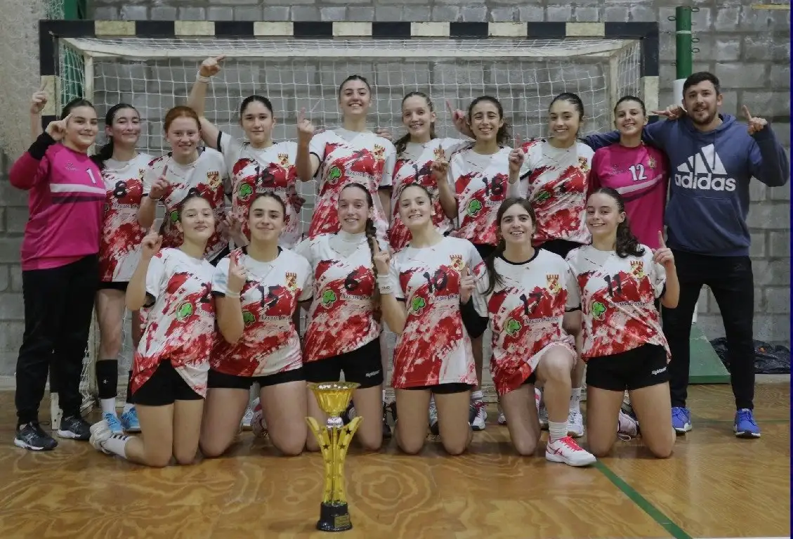 Defensa es campeón en cadetes femenino.