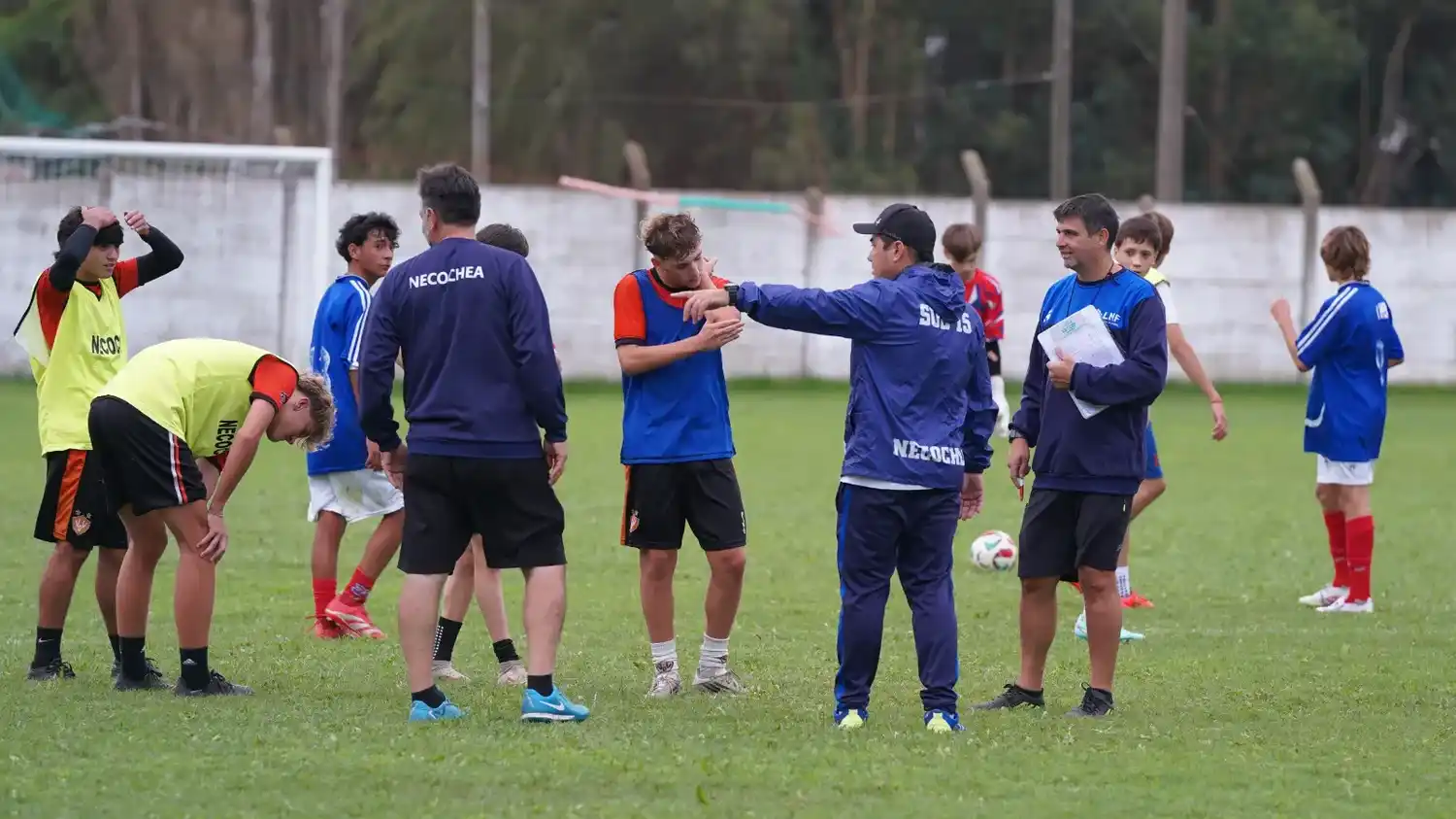 El seleccionado juvenil de la Liga Necochea de Fútbol debutará este miércoles