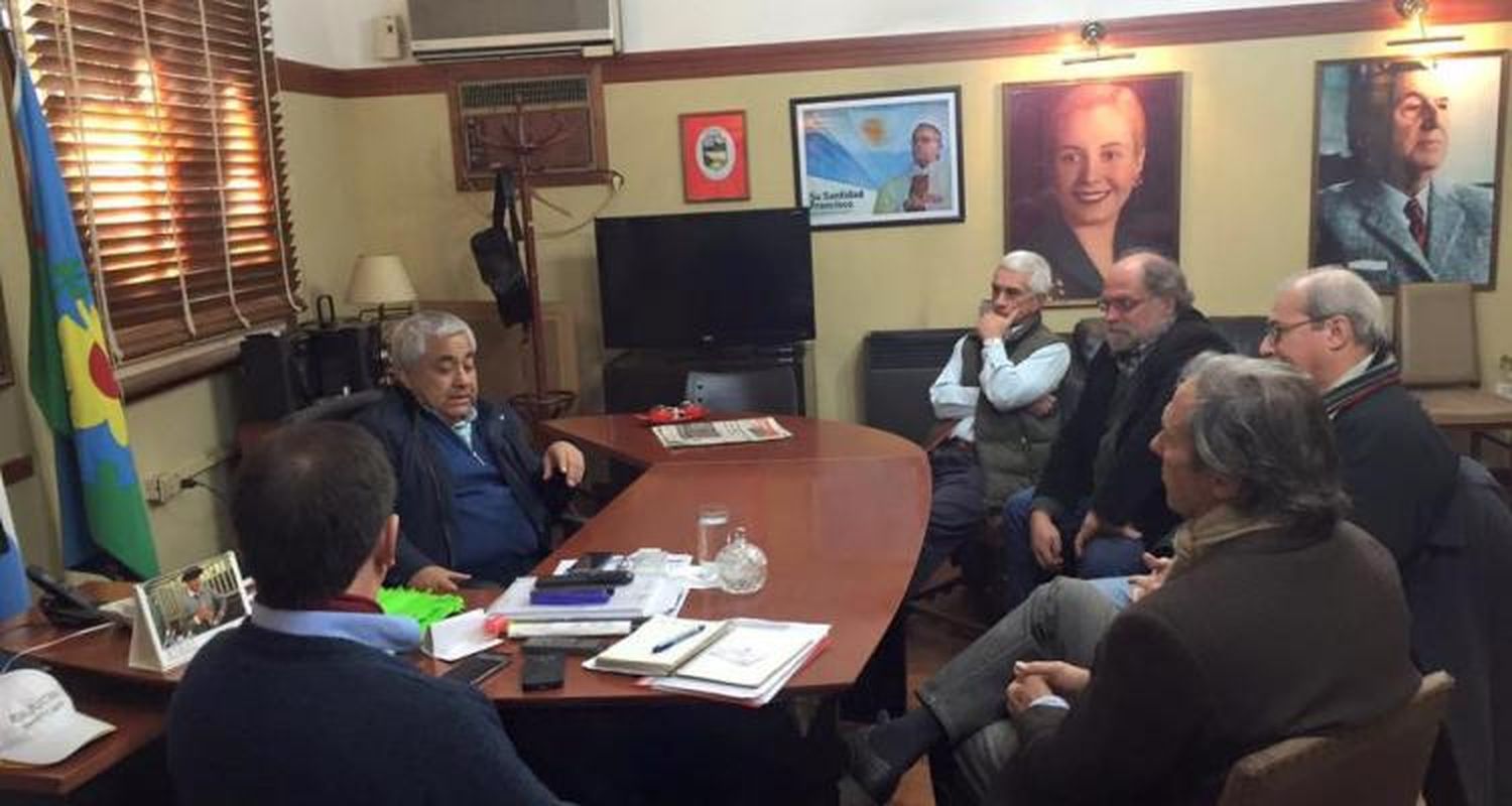El Intendente recibió a funcionarios del área de Agricultura