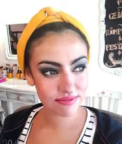 El automaquillaje y el maquillaje como parte de un todo