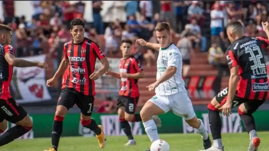Banfield venció a Patronato en Paraná y sueña