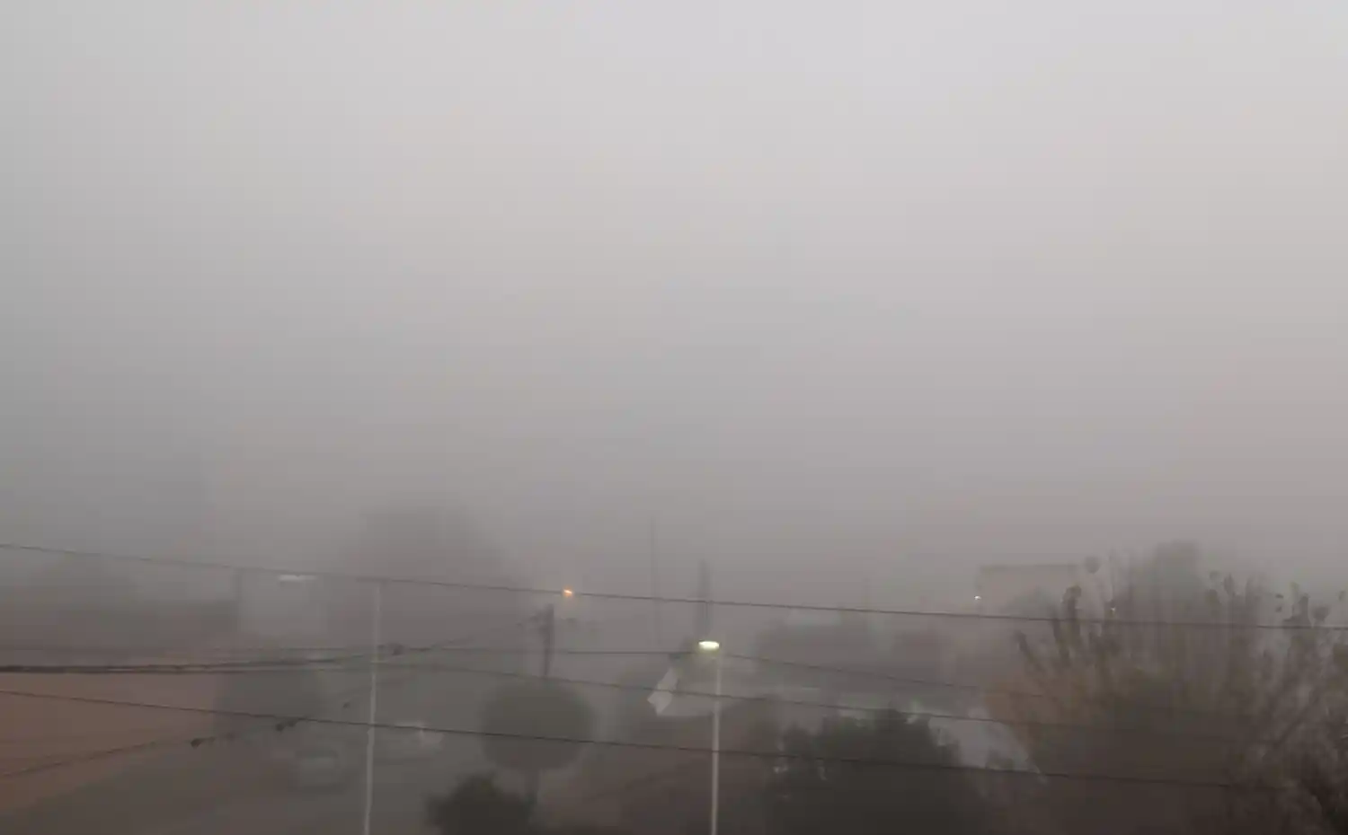 Precaución por la neblina
