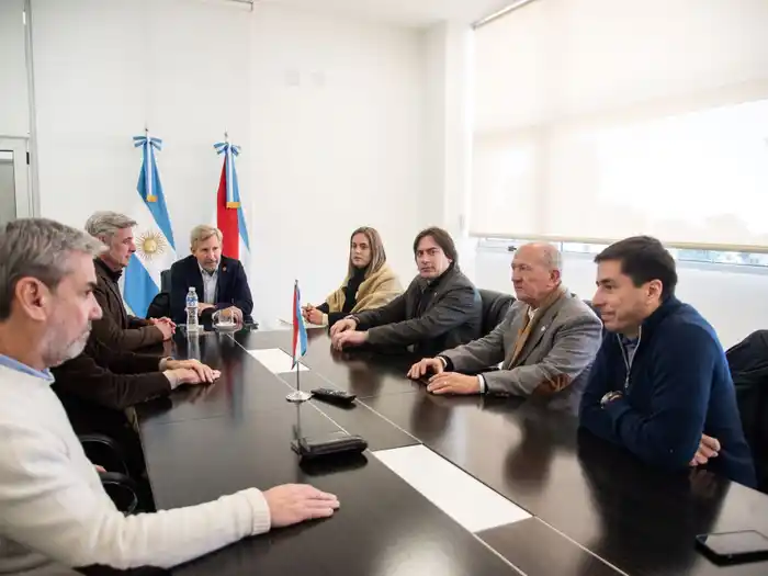 La Comisión de Enlace se reunió con Frigerio y pidió eliminar las retenciones