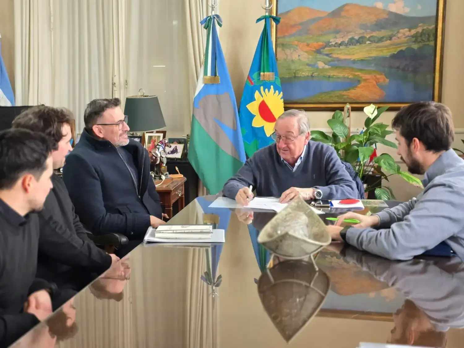 El proyecto prevé incrementar la producción anual de los actuales 40.000 kilogramos de helado a unos 100.000 kilogramos, ampliar la red de sucursales y duplicar la cantidad de trabajadores de la empresa.