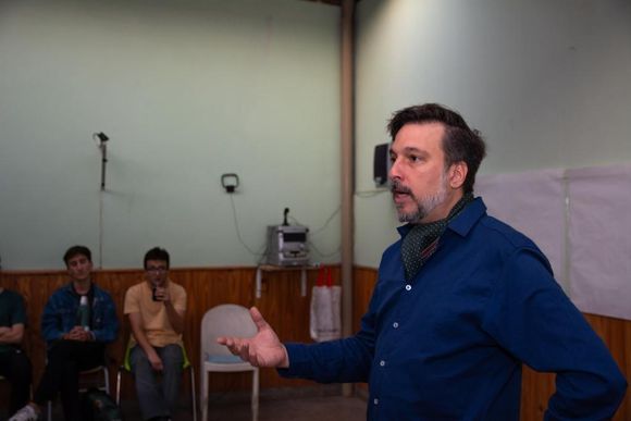 Ayerbe brindó una charla sobre el Modelo Argentino para el Proyecto Nacional
