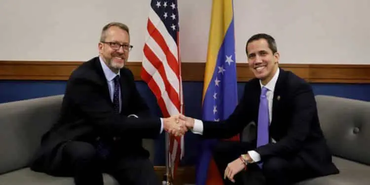 EE.UU. respalda el «Acuerdo de Salvación Nacional» presentado por Guaidó