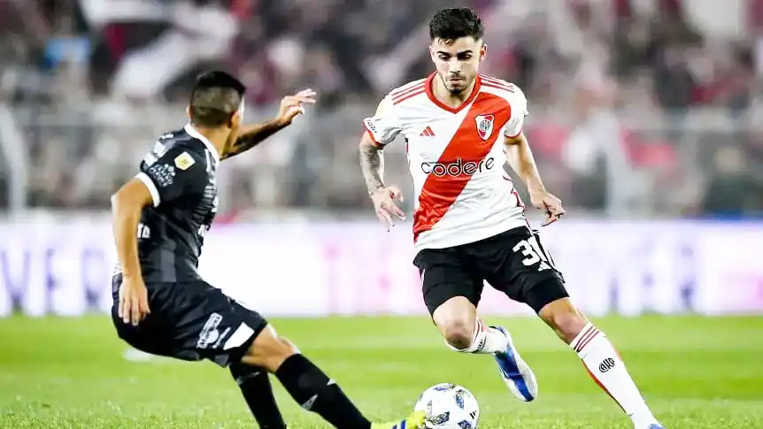 River con gol de Rondón le ganó sobre el final a Atlético Tucumán