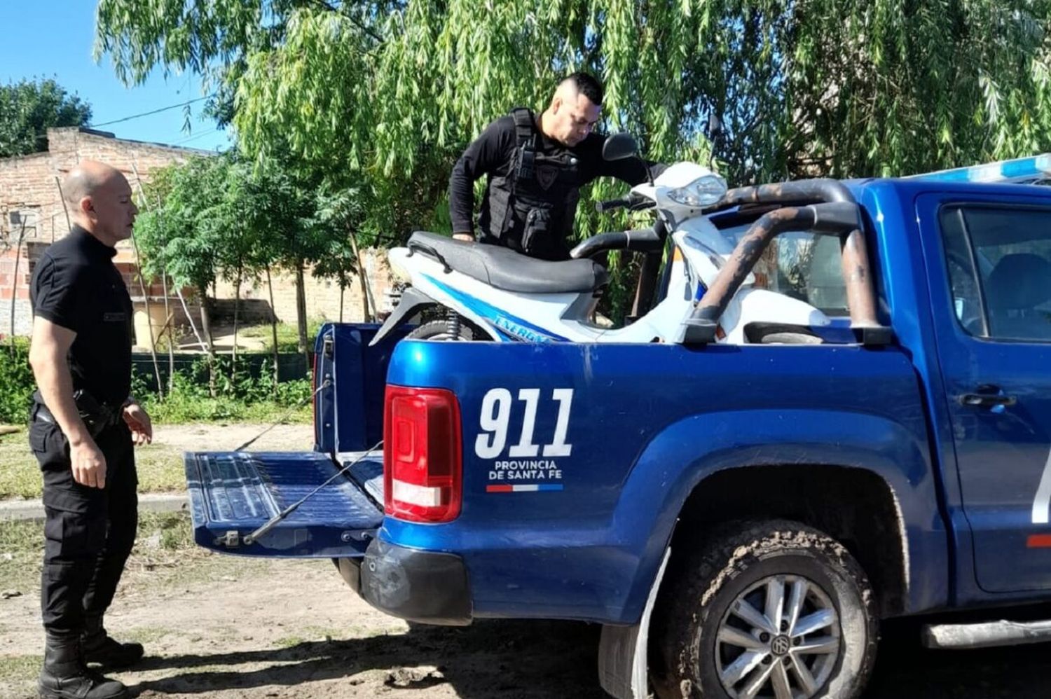 Un policía de franco ayudó a frustrar el robo de una moto en Reconquista