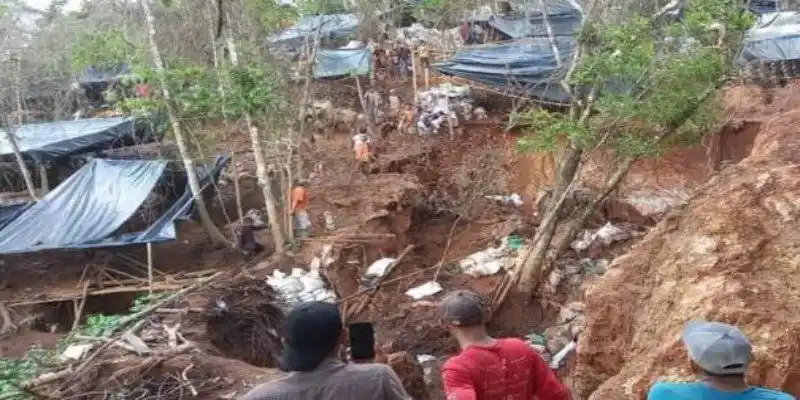 ¡PÁNICO! Derrumbe en mina de Nicaragua deja al menos 10 atrapados