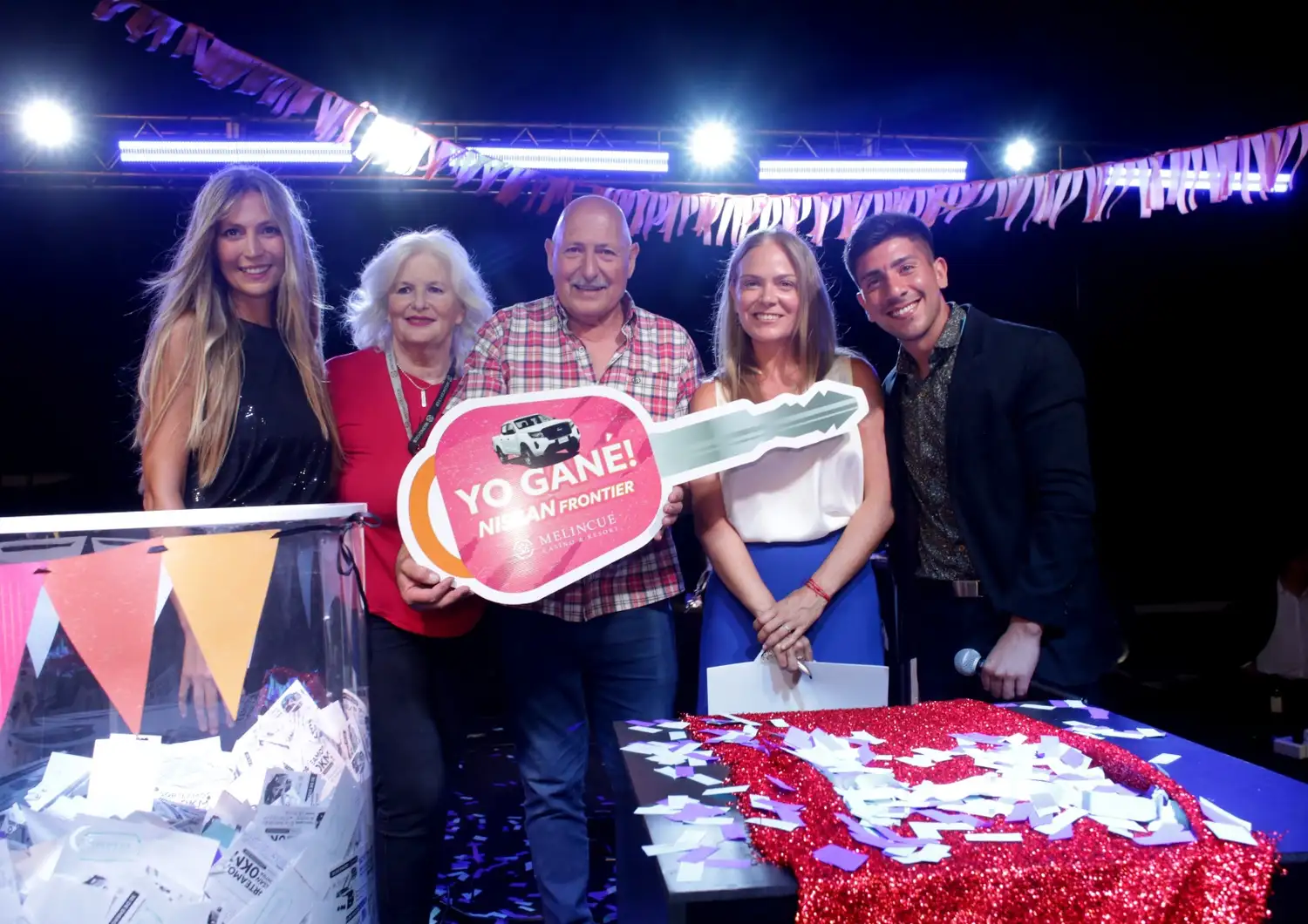 José Luis fue el afortunado ganador, entre más de 15 mil cupones, de la imponente Nissan Frontier 0 Km.