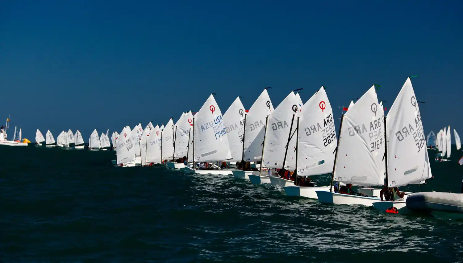 Argentino de Optimist en Mar del Plata