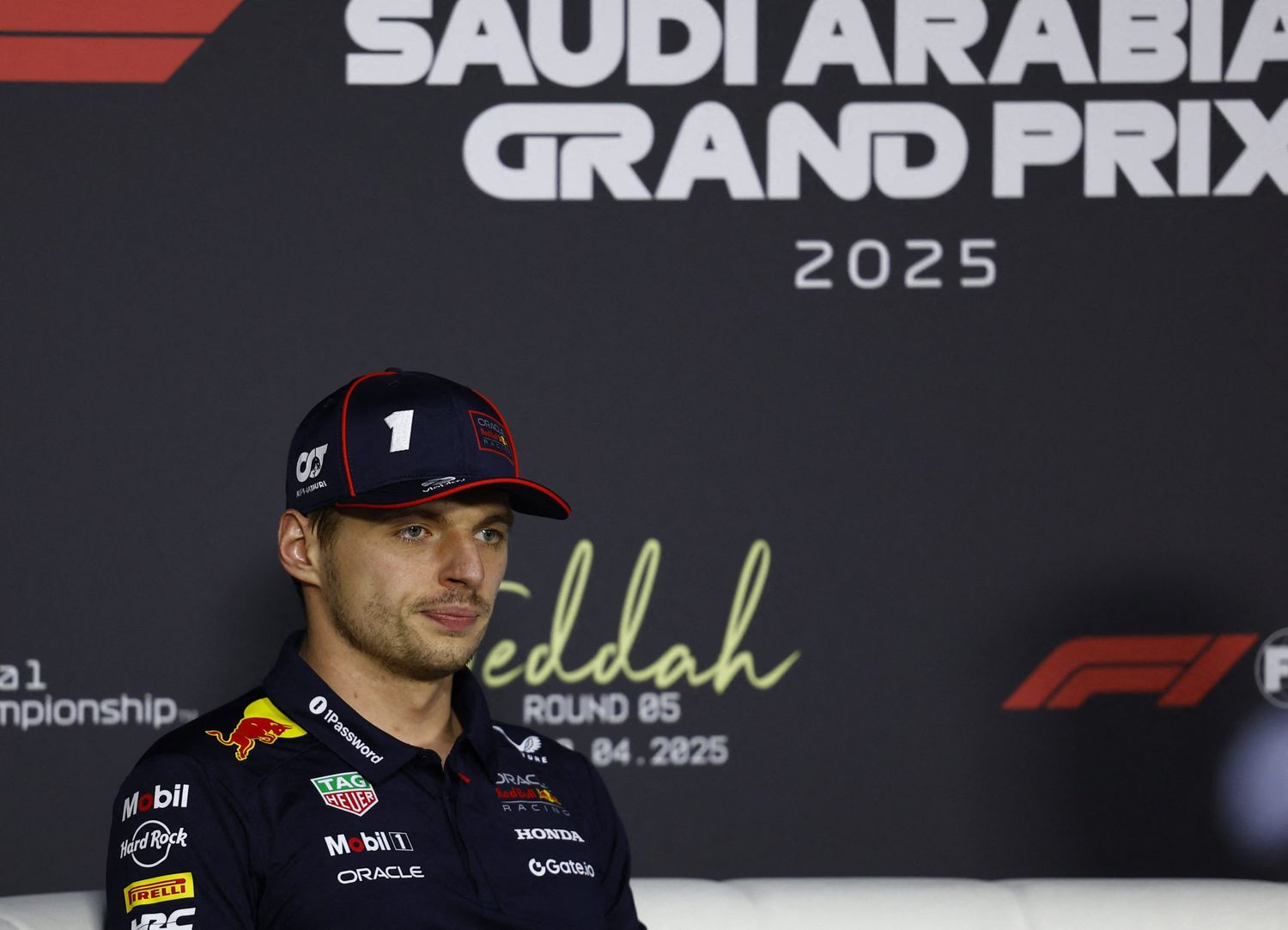 Max Verstappen logra la pole en Jeddah tras un accidente de Lando Norris