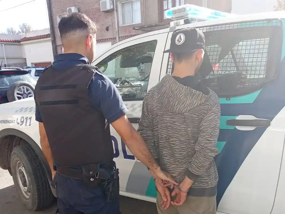 El joven fue aprehendido