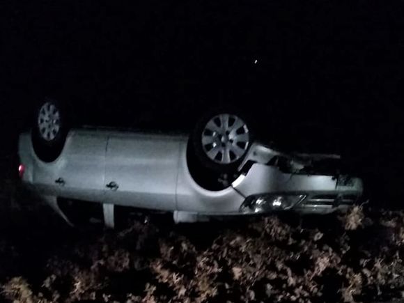 Volcó un automóvil en ruta 191: una pareja y dos niños asistidos en el Hospital