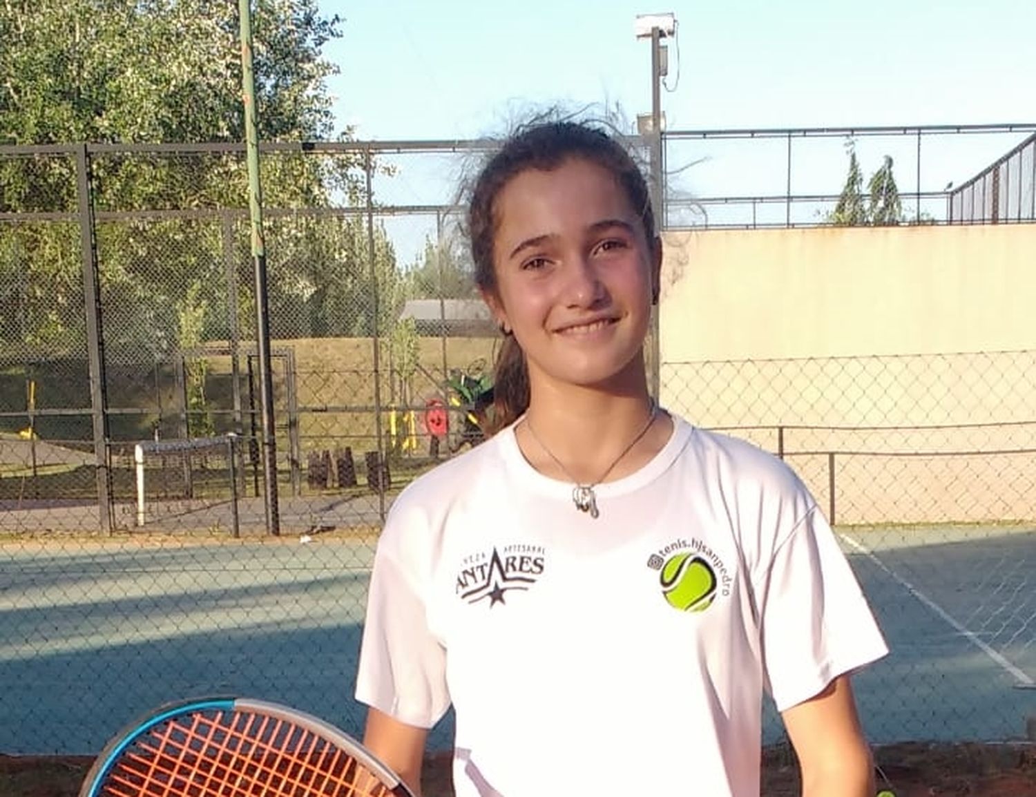 En Ecuador, Candela Vázquez llegó a cuartos de final del Guayaquil Bowl