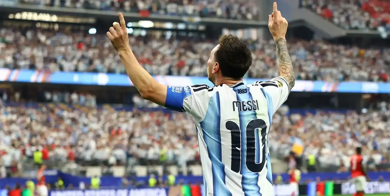 El 10 argentino, figura destacada de los dos primeros juegos. Reuters.