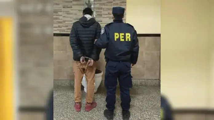 Atraparon a un joven acusado de balear a otro en el cuello