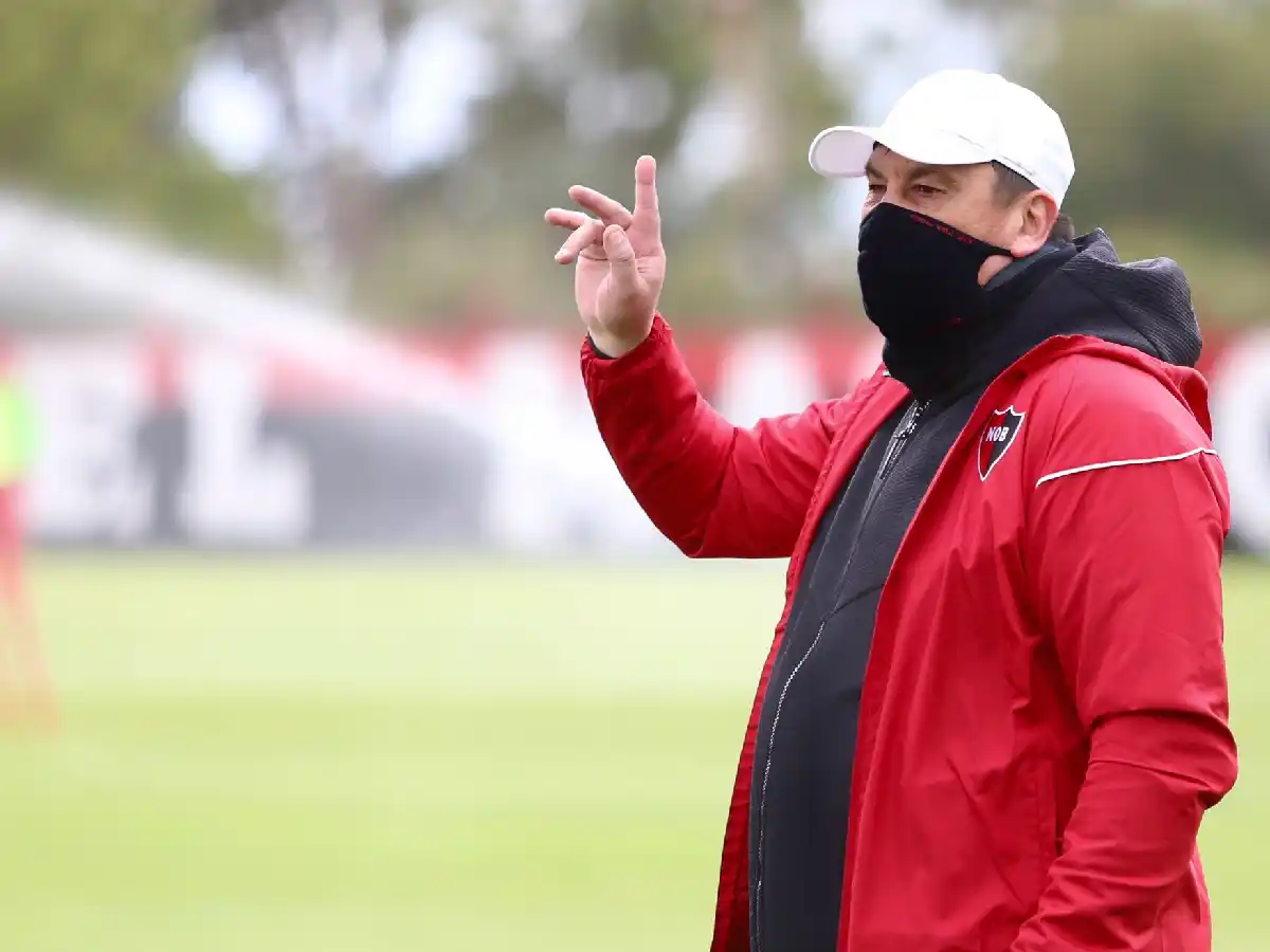 Burgos se sorprende con Newell's: "Esto es Europa"
