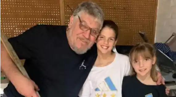 Wanda Nara se habría ofrecido a financiar dos cirugías de rodilla para el padre de Mauro Icardi