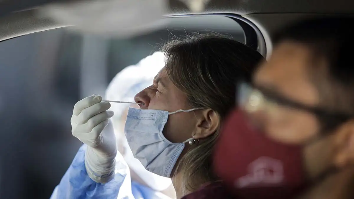 El Centenario informó menos de 10 casos, pero Provincia dice que hubo más de 50