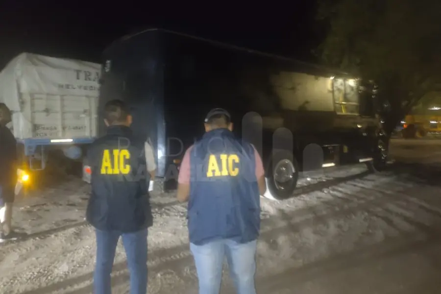 Le robaron el colectivo a la banda de música Klandestinos: lo interceptaron el Monte Vera
