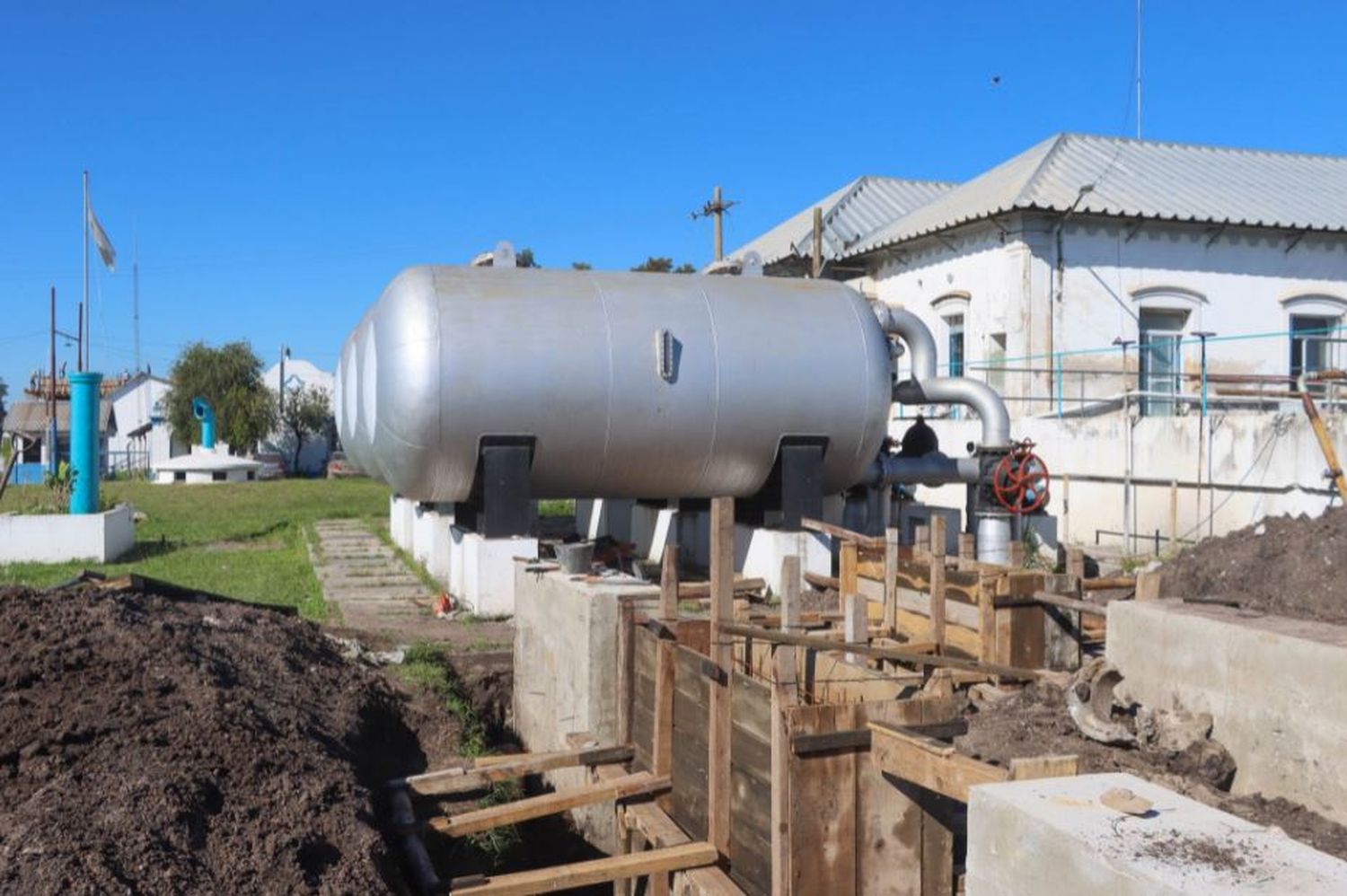 Continúan los avances en la ampliación del sistema de agua potable