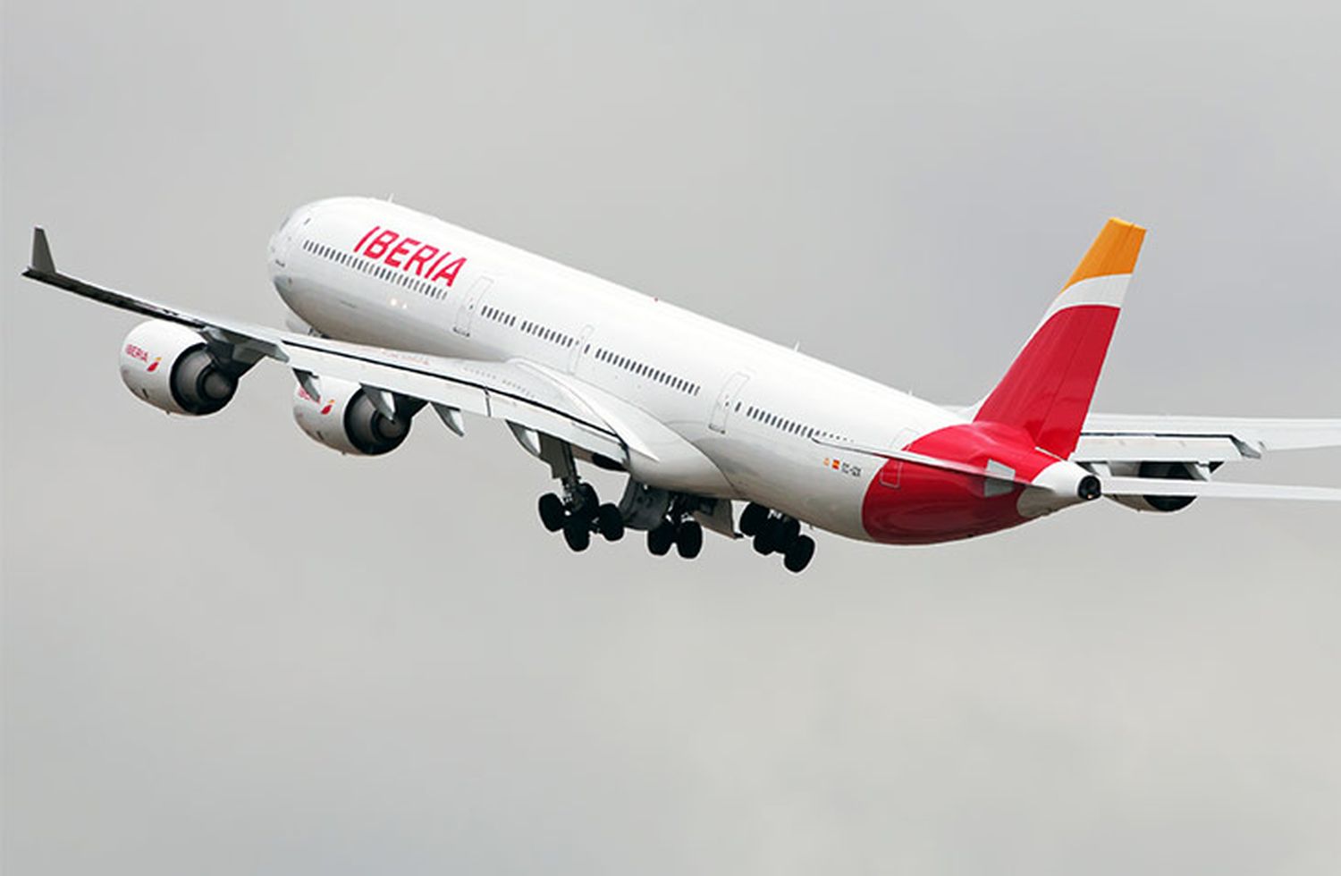 Iberia retira los Airbus A340-600 y difiere entregas de nuevos aviones