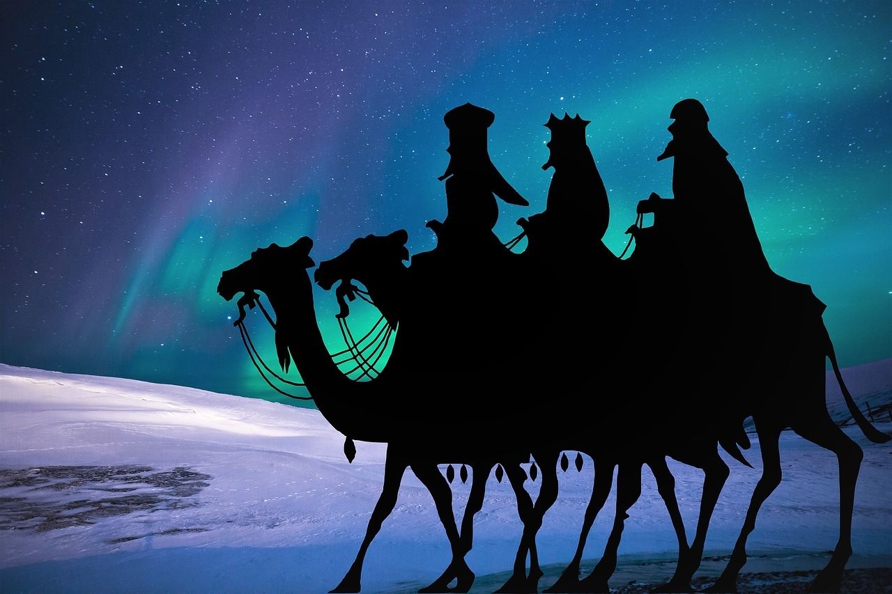 En la víspera de la llegada de los Reyes Magos, se prepara un evento mágico. Imagen ilustrativa.