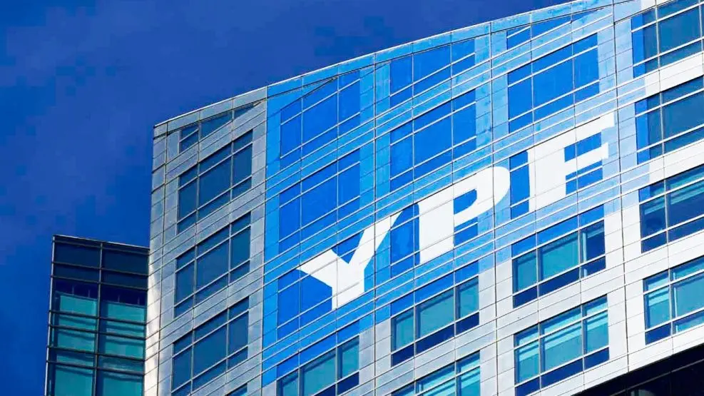 Milei propuso crear la “tasa Kicillof”: Un impuesto que le cobrará a los argentinos los 16 millones por el juicio de YPF