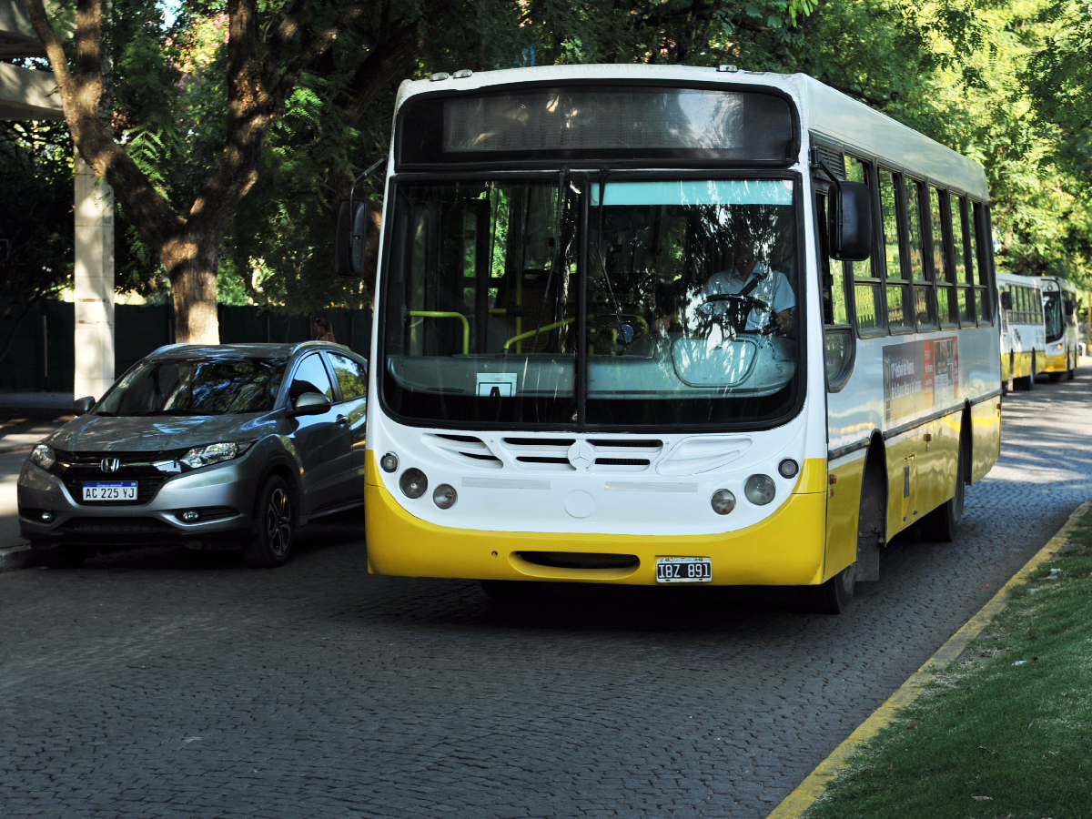 Por la Buena Mesa, la línea A de colectivos no circulará por Cervantes
