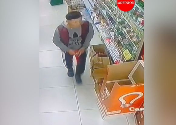 Robó jabón líquido en un supermercado y quedó filmado