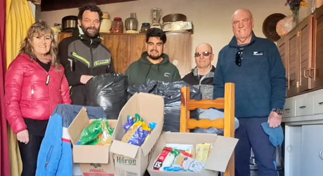 Los Bicisolidarios y su tarea de donación