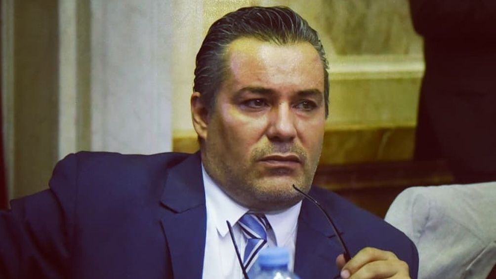 Diputados aceptó la renuncia de Ameri tras el escándalo sexual en plena sesión
