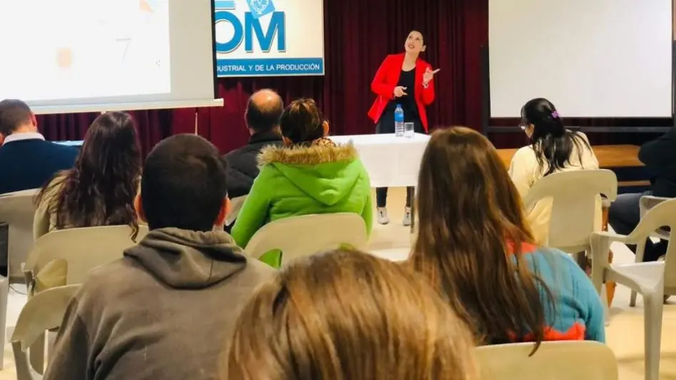 Verónica Sánchez: "La gente tiene ganas de aprender y de emprender"
