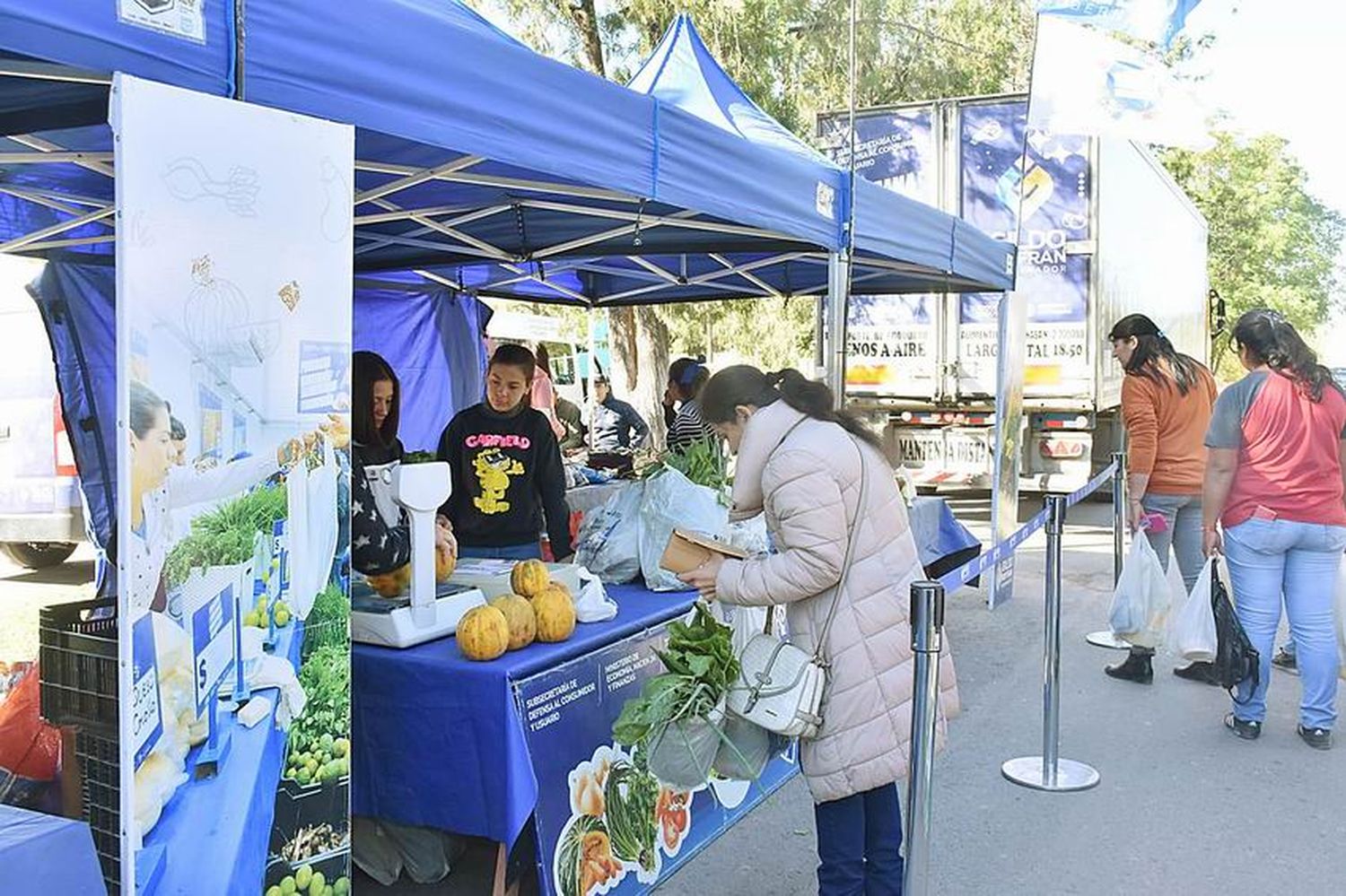 El programa alimentario llegó hasta las
localidades de Mansilla y Villa Escolar