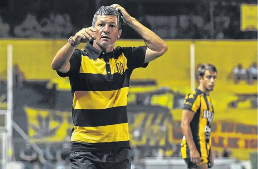 Mario Sciaqua: «Imagino un partido de ida y vuelta»