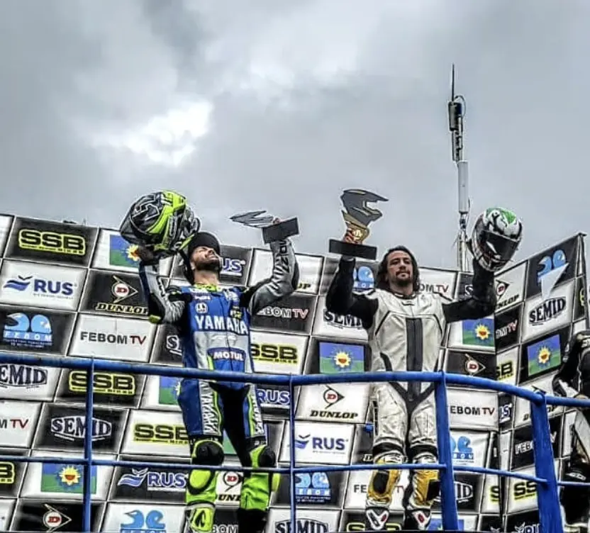 Podio de Federico Fernández en el Superbike Bonaerense