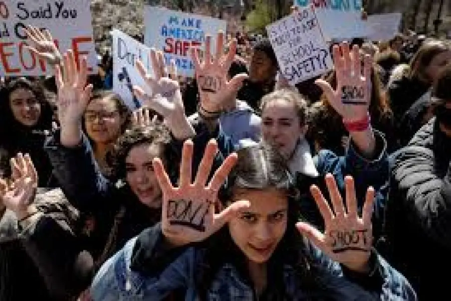 Perder a un hijo en un tiroteo: cifras e historias detrás del drama social que quiebra a Estados Unidos