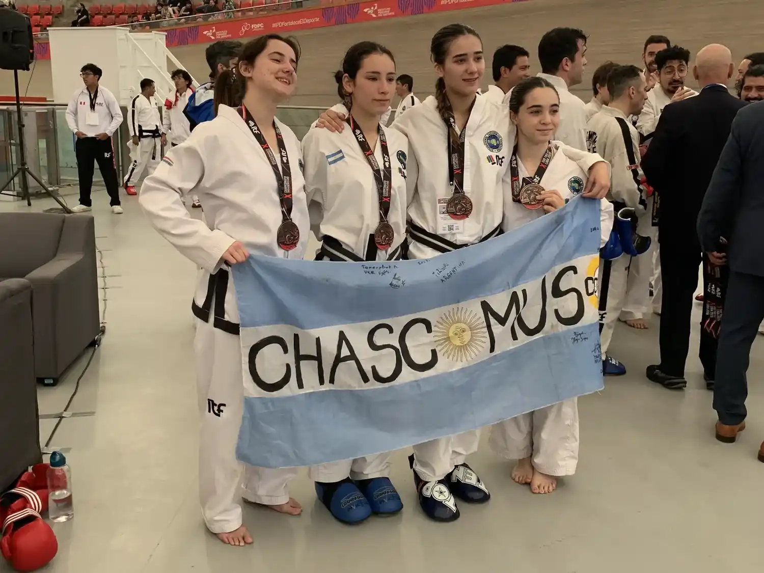Asociación Taekwondo Chascomús logró 12 medallas en el Sudamericano ITF Lima 2026