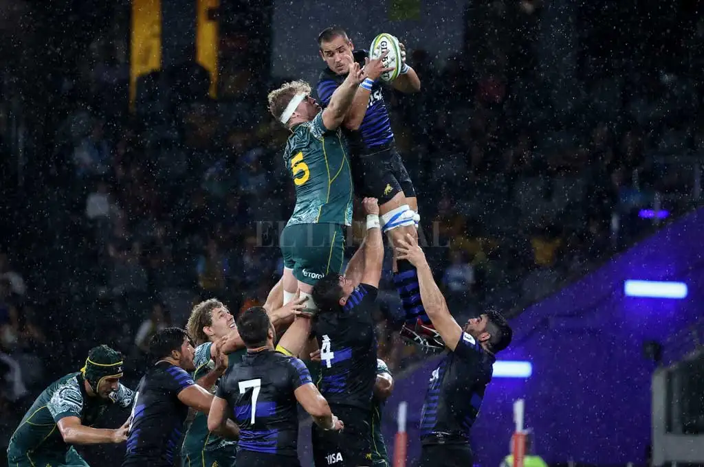 Tras una semana caótica, empate con sabor a victoria para Los Pumas