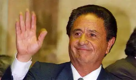 Duhalde: "Scioli no puede permitir que le armen las listas"