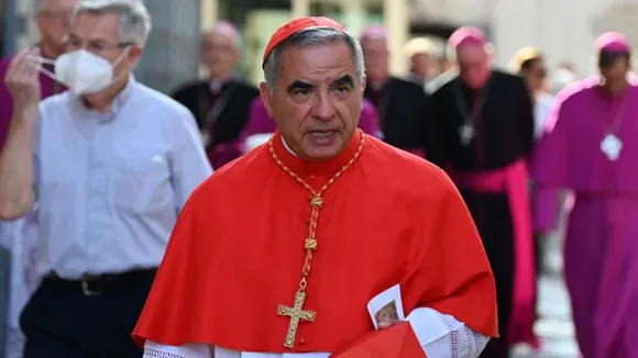 El cardenal vetado por Francisco renunció al Cónclave que elegirá al nuevo Papa