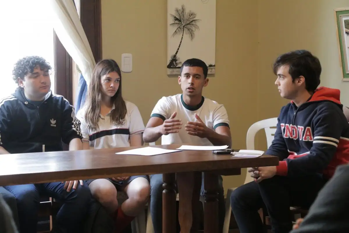 Estudiantes ingresaron al HCD el proyecto LUBE: De qué se trata y a quiénes beneficia